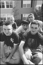 everybody's favourite floridian punkers, new found glory. front: chad, jordan. back: steve, ian, cyrus.